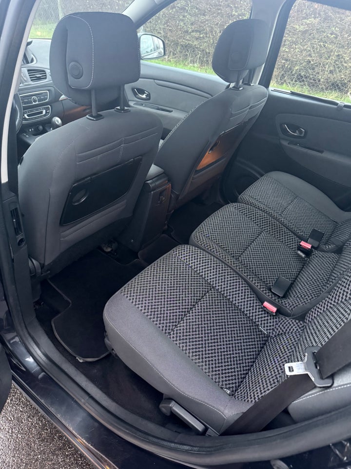 Renault Grand Scenic III 1,5 dCi 110 Expression 7prs 5d