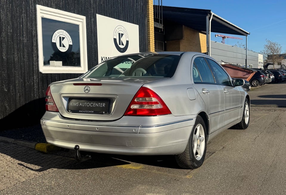 Mercedes C180 1,8 Kompressor Elegance aut. 4d