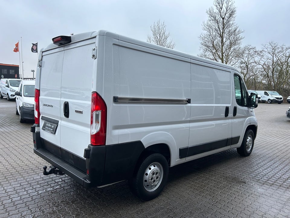 Fiat Ducato 30 2,3 MJT 130 Kassevogn L2H1 Pro+