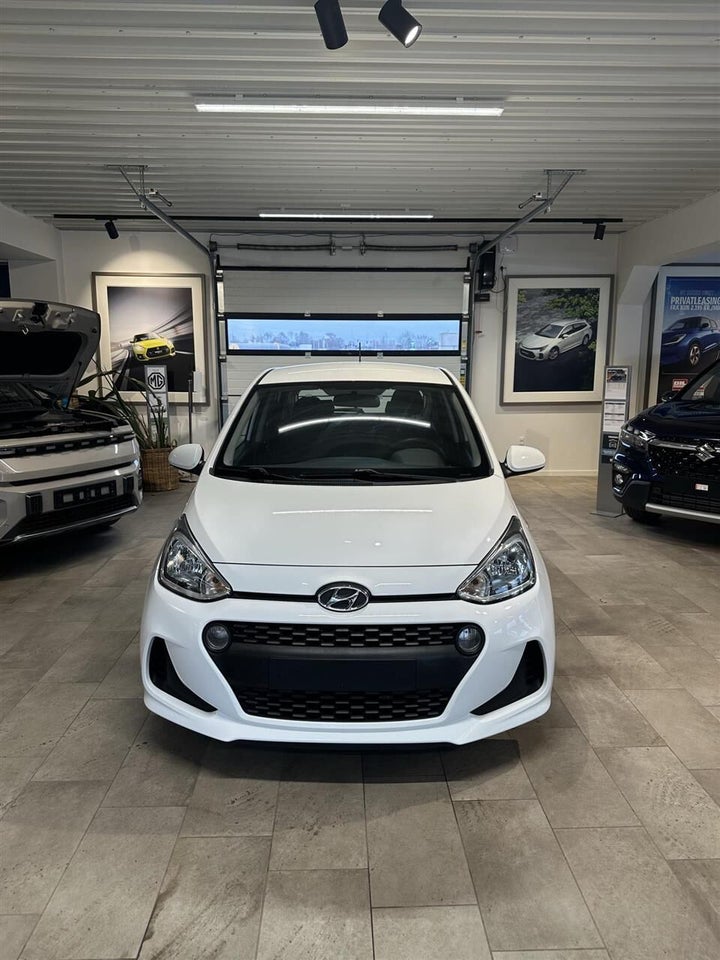 Hyundai i10 1,0 Touch 5d