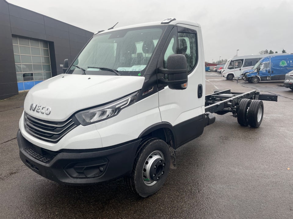 Iveco Daily 3,0 70C21H Chassis AG8 2d