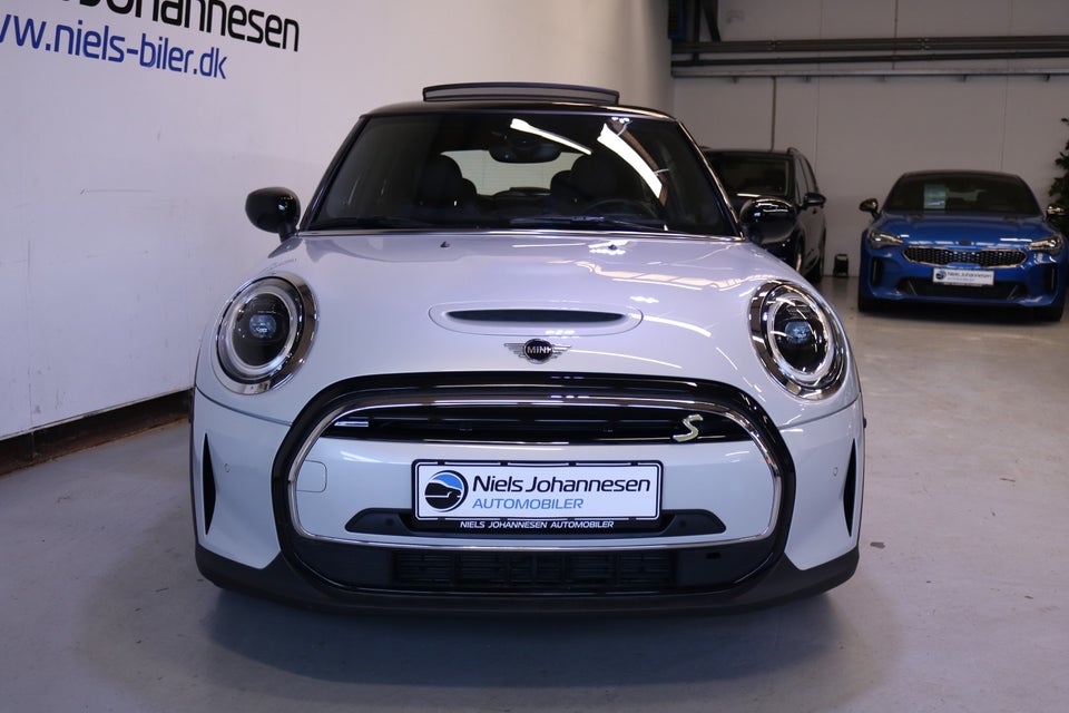 MINI Cooper SE Yours Trim 3d