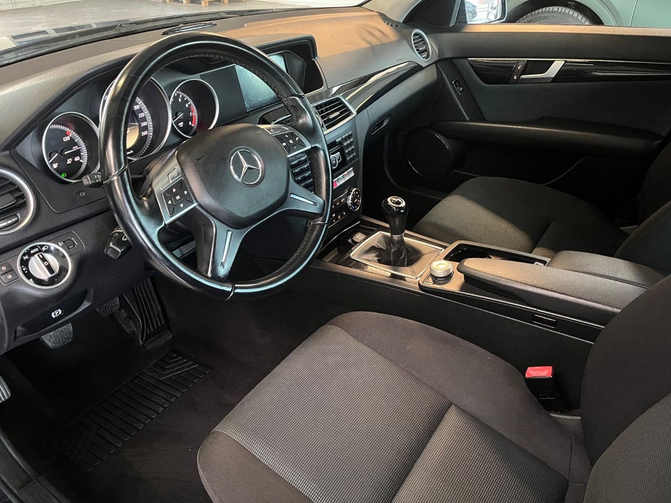 Mercedes C180 1,8 Elegance stc. BE 5d