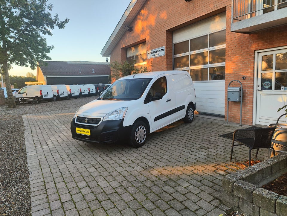 Peugeot Partner 1,6 BlueHDi 75 L1 Flex Van 5d