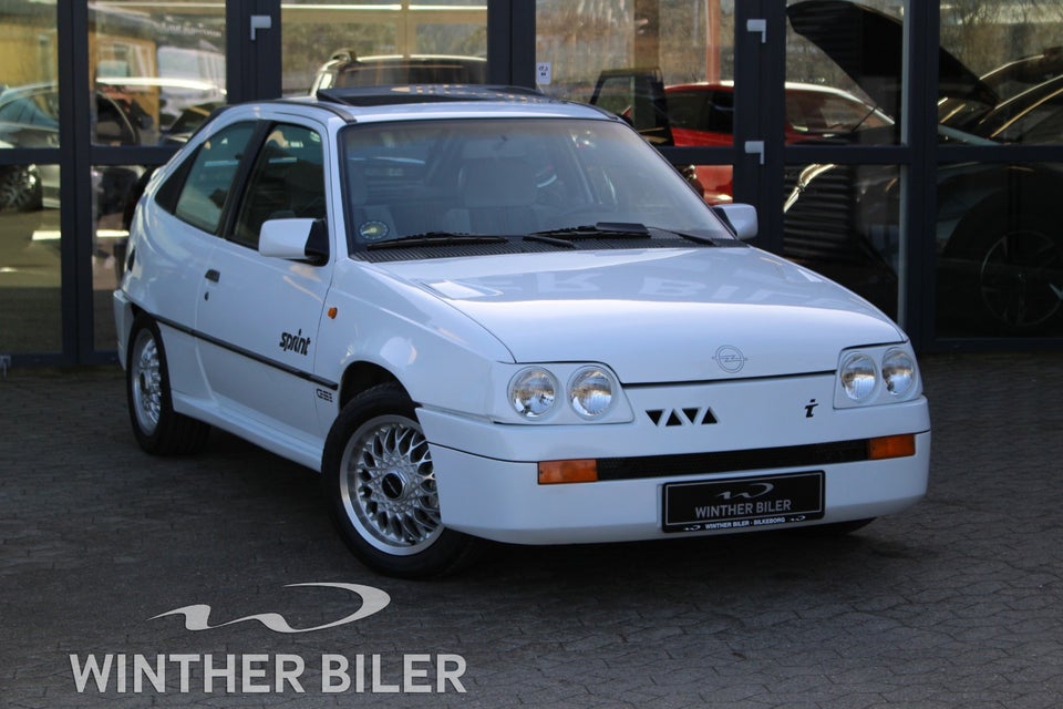 Opel Kadett 2,0 GSi Sprint 4d