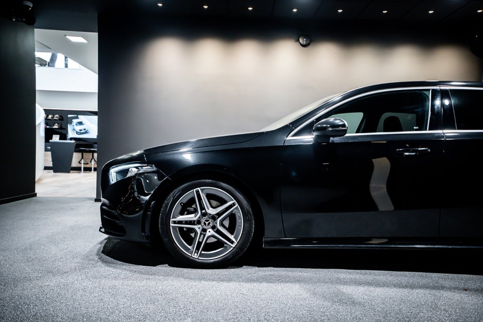 Mercedes A200 1,3 AMG Line aut. 5d