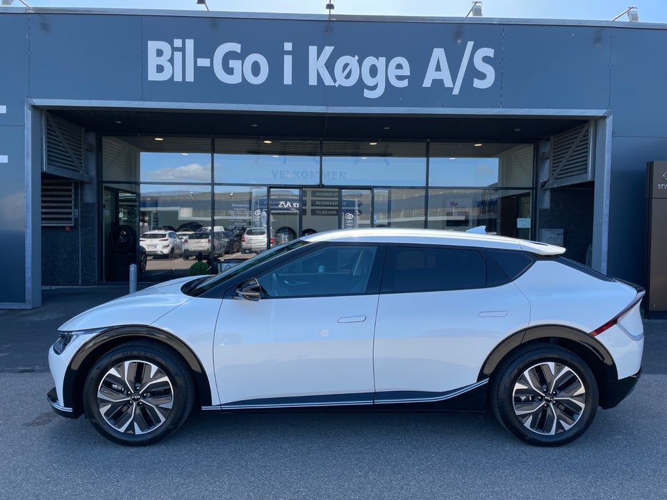 Kia EV6 77 Long Range Upgrade 5d
