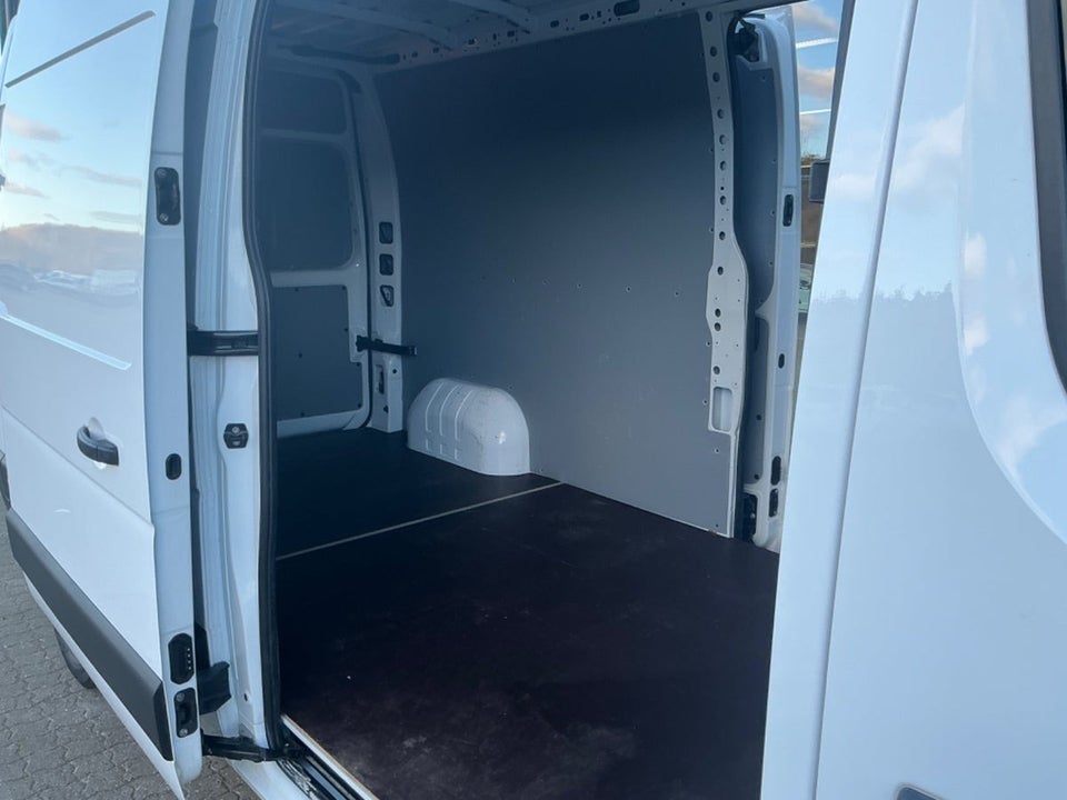 Renault Master IV T35 2,3 dCi 150 L3H2 Kassevogn Tekno