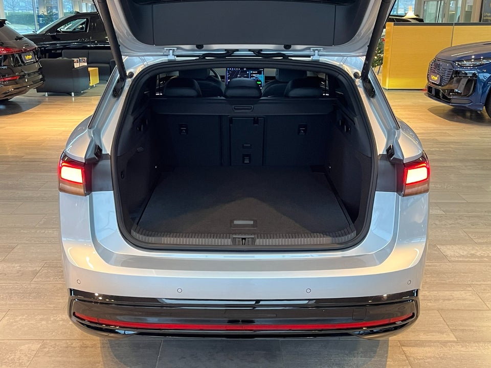 VW ID.7 77 Style Tourer 5d