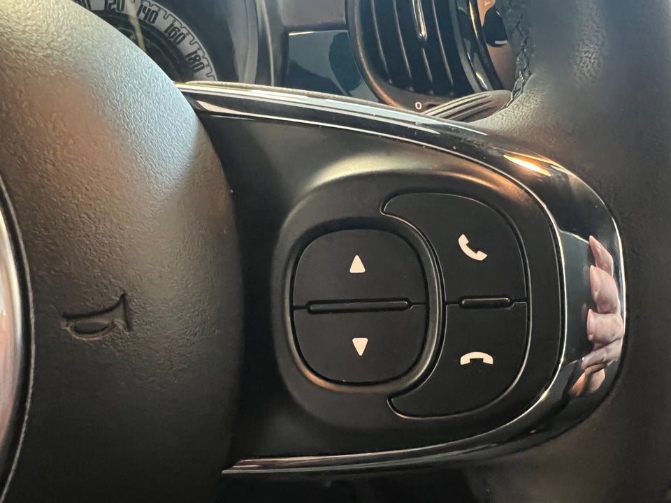 Fiat 500 1,0 Hybrid Vita Comfort 3d