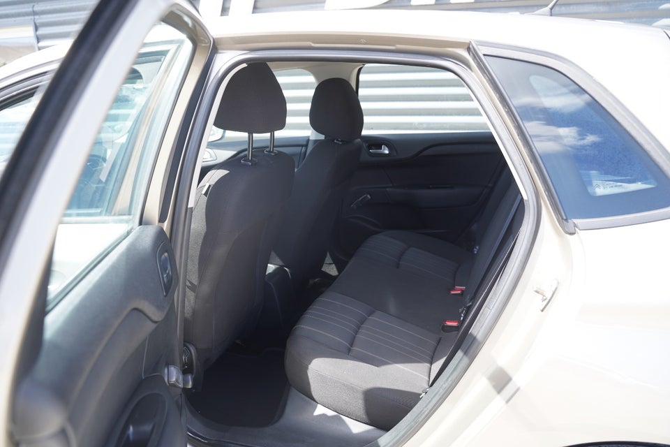 Citroën C4 1,6 HDi 90 Seduction 5d