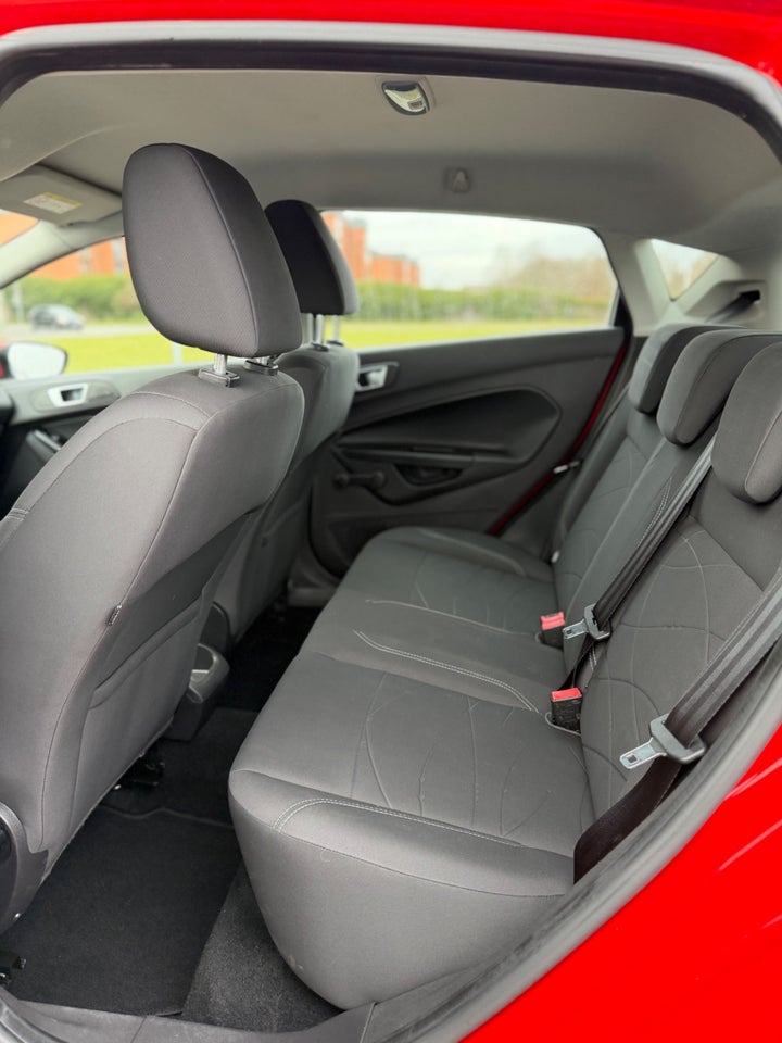 Ford Fiesta 1,0 65 Titanium 5d