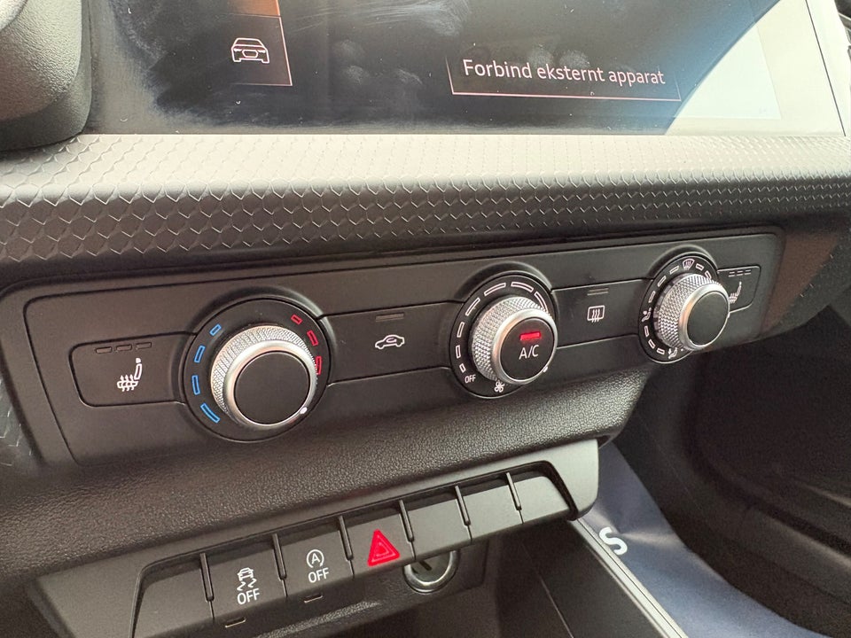 Audi A1 30 TFSi Advanced Sportback 5d