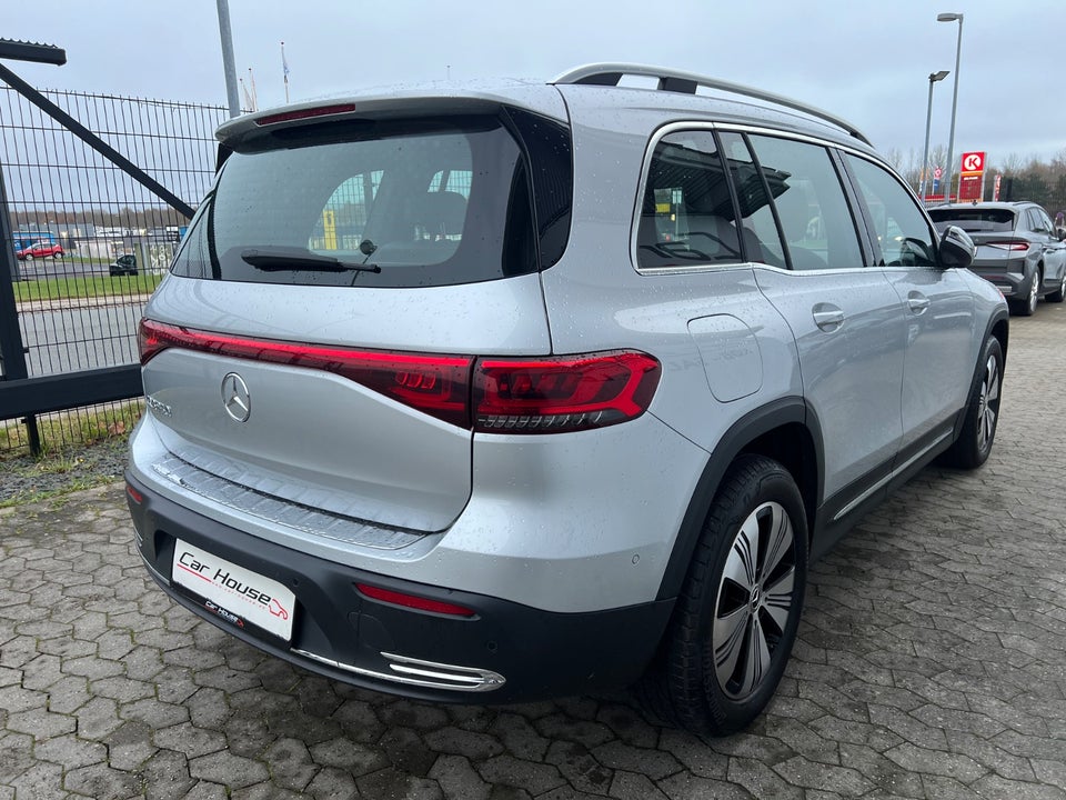 Mercedes EQB250 Progressive 5d