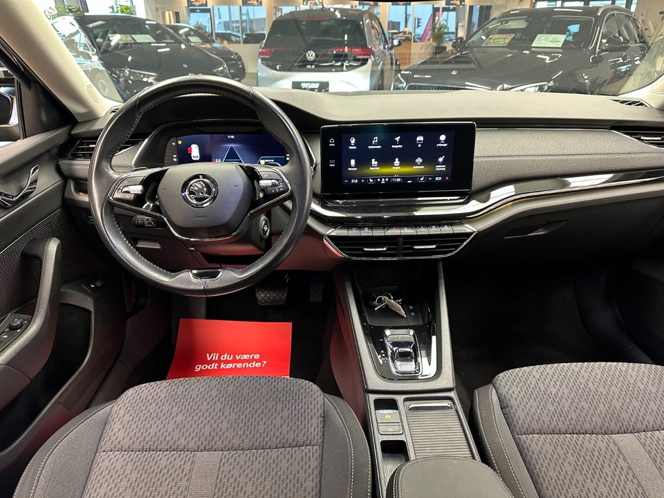 Skoda Octavia 1,4 TSi iV Plus Combi DSG 5d