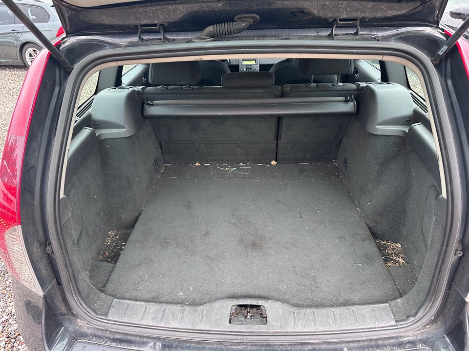 Volvo V50 1,6 D DRIVe 5d