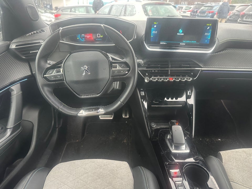 Peugeot e-2008 50 GT Pack 5d