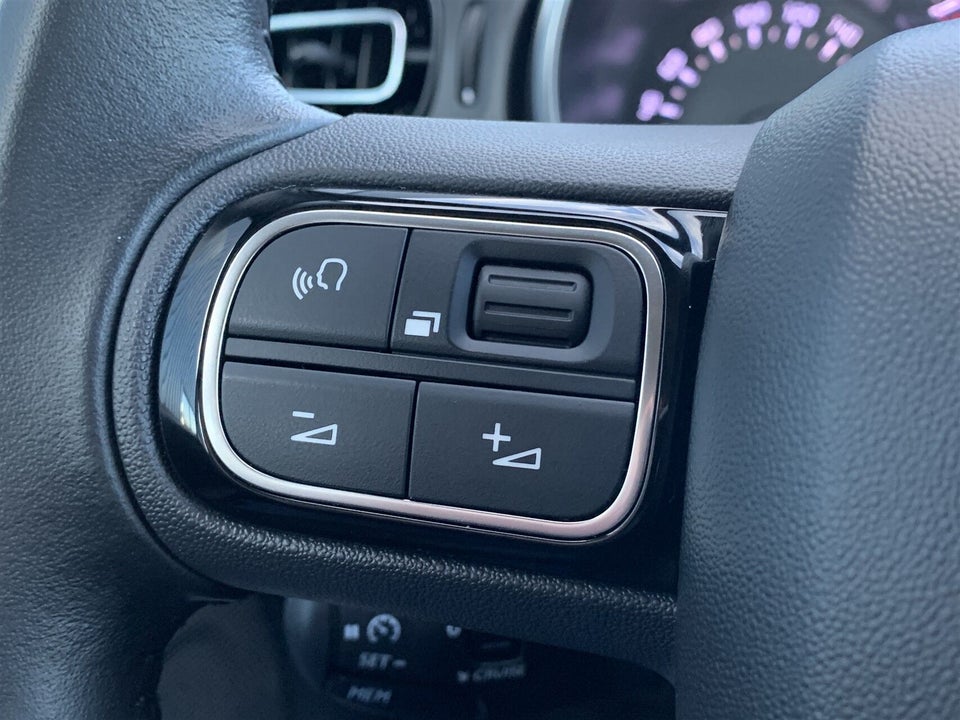 Citroën C3 1,2 PureTech 83 Impress 5d