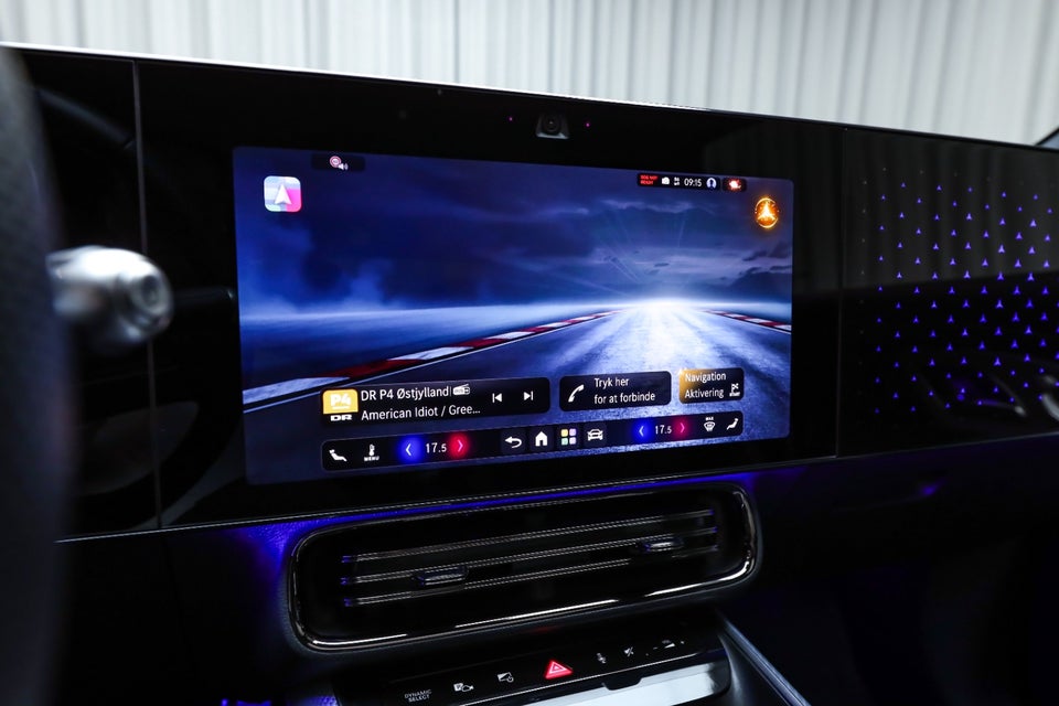 Mercedes CLA250+ electric AMG Premium 4d