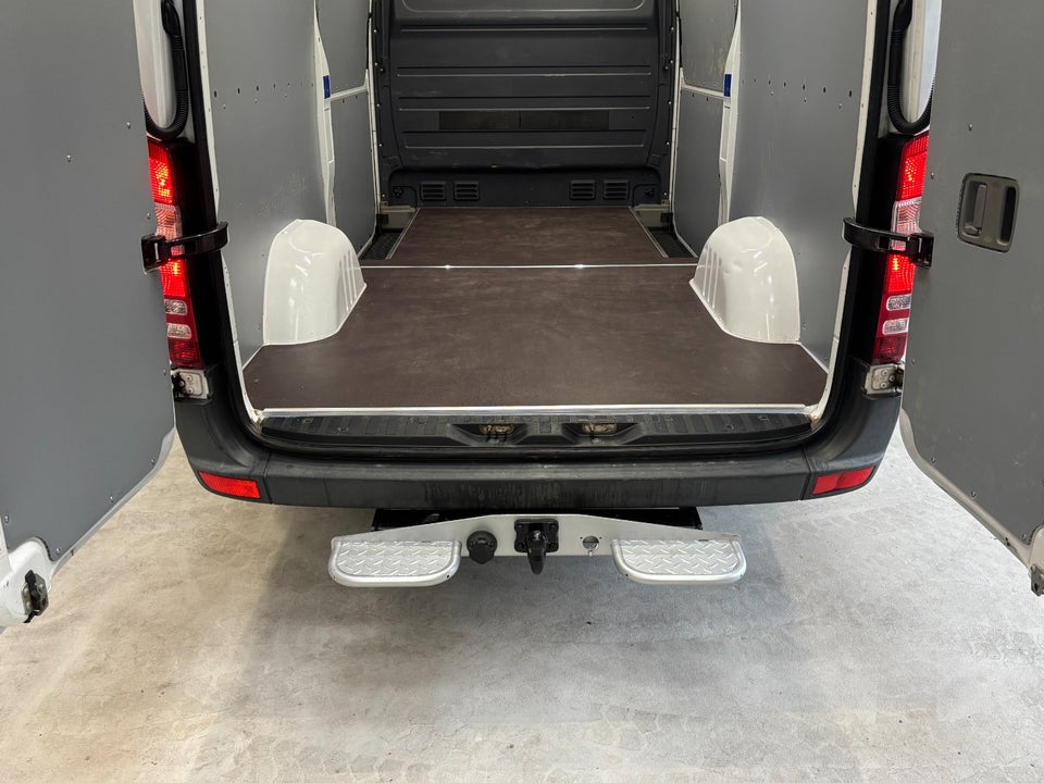 Mercedes Sprinter 316 2,2 CDi R2 Kassevogn 6d
