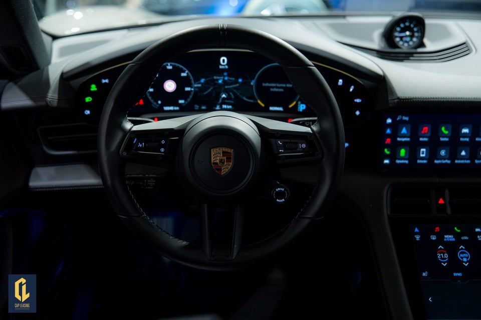 Porsche Taycan 4S Performance+ Cross Turismo 5d