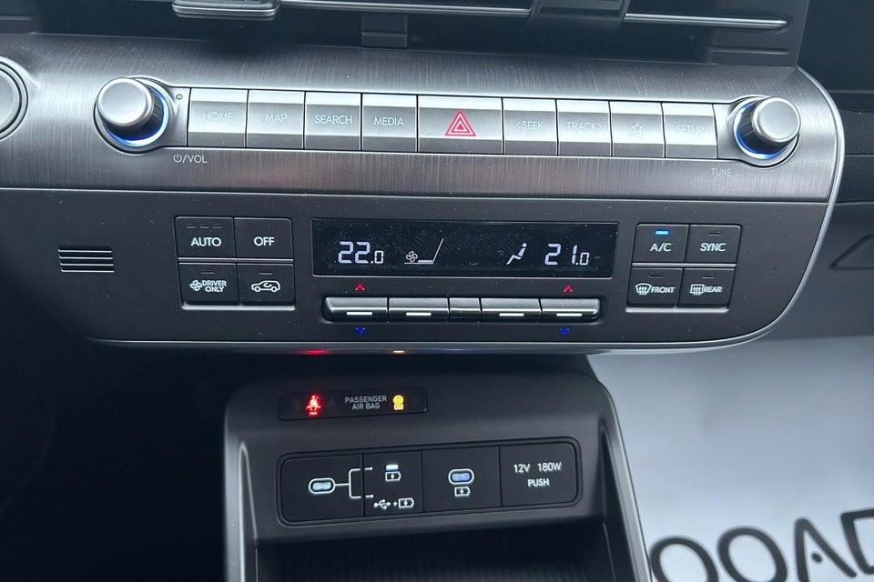 Hyundai Kona 65 EV Essential Van 5d