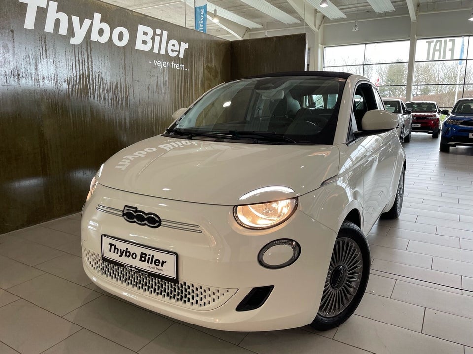 Fiat 500e 42 Icon Cabrio 2d
