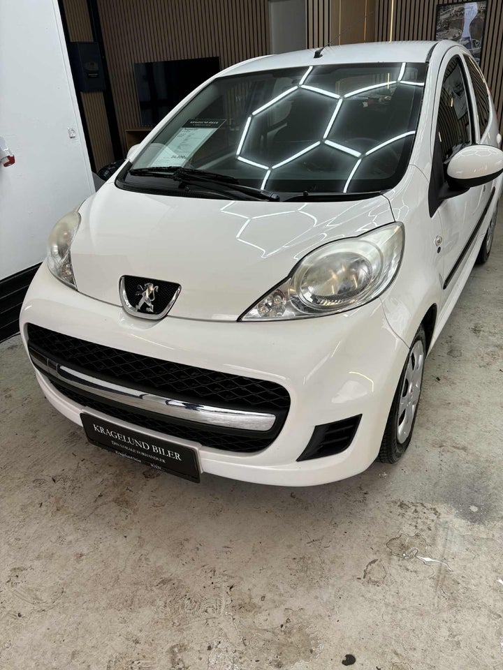 Peugeot 107 1,0 Active 5d