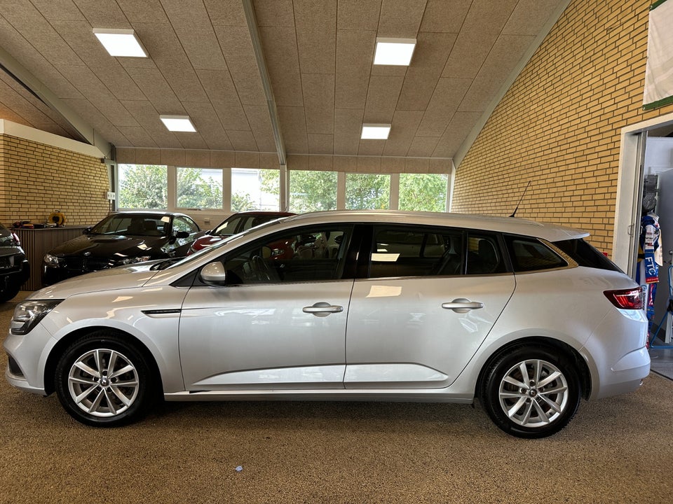 Renault Megane IV 1,5 dCi 110 Zen Sport Tourer 5d