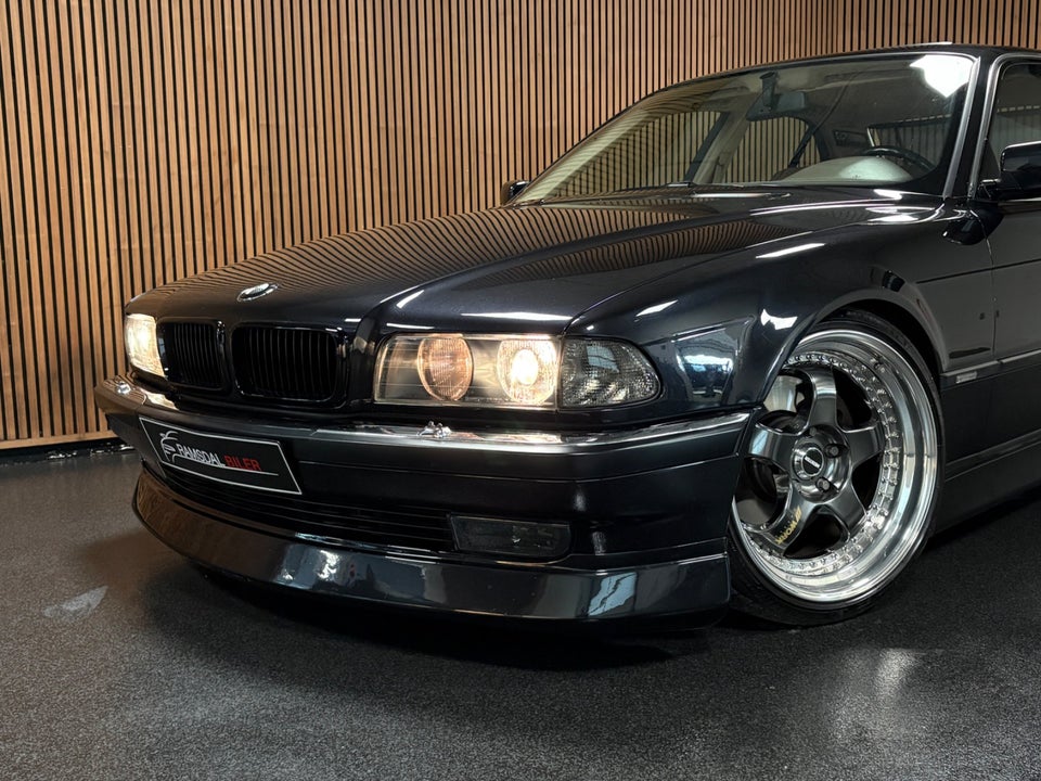 BMW 750iL 5,4 V12 4d