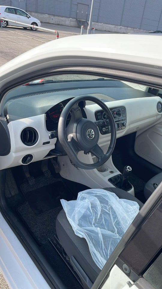 VW Up! 1,0 60 Cheer Up! BMT 5d