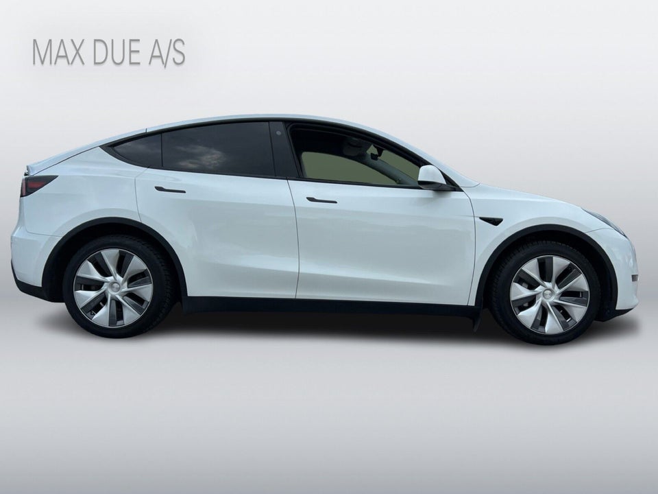 Tesla Model Y Long Range AWD 5d