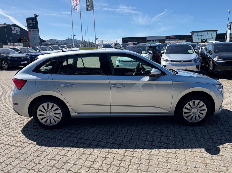 Skoda Scala 1,0 TSi 95 Active 5d
