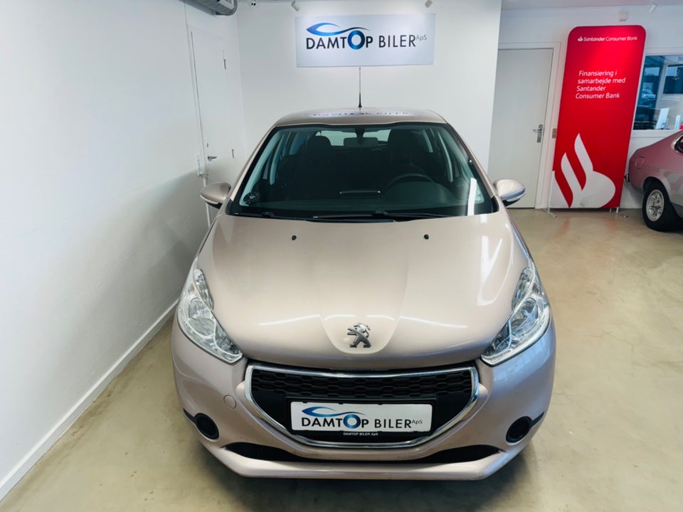 Peugeot 208 1,2 VTi Active 5d