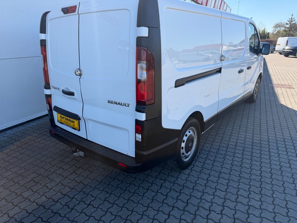 Renault Trafic T29 2,0 dCi 120 L2H1