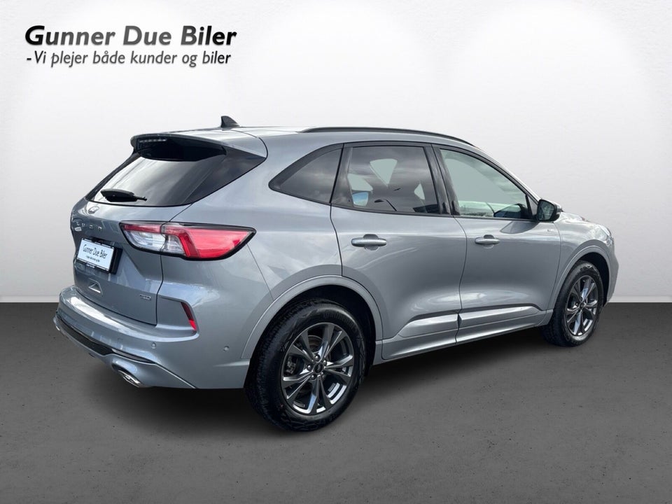 Ford Kuga 1,5 EcoBoost ST-Line X 5d