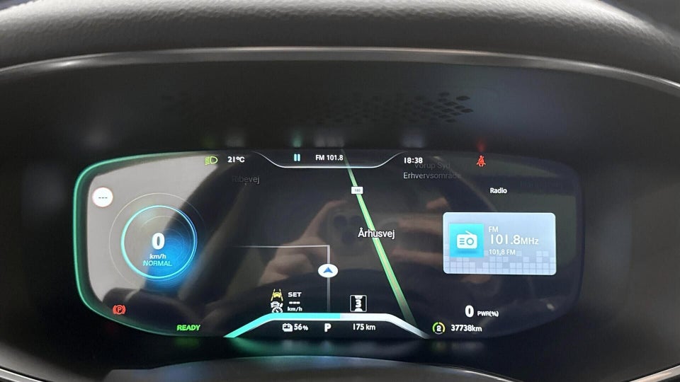 MG Marvel R Performance 5d