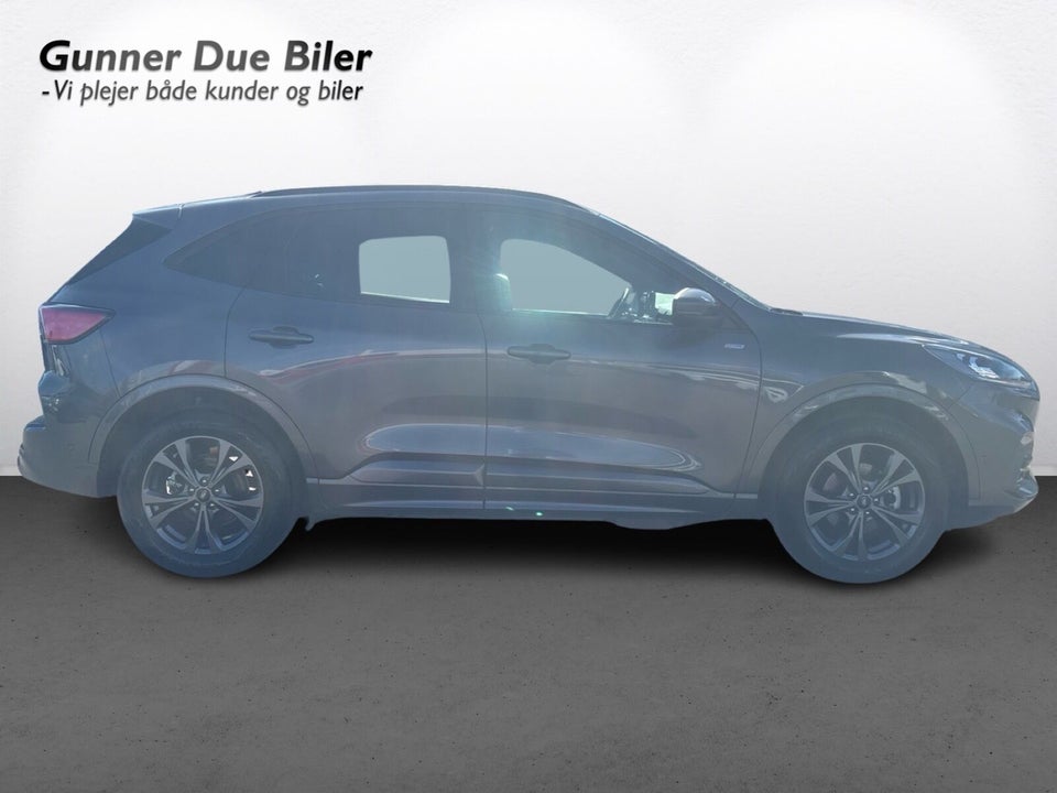 Ford Kuga 2,5 PHEV ST-Line X CVT 5d