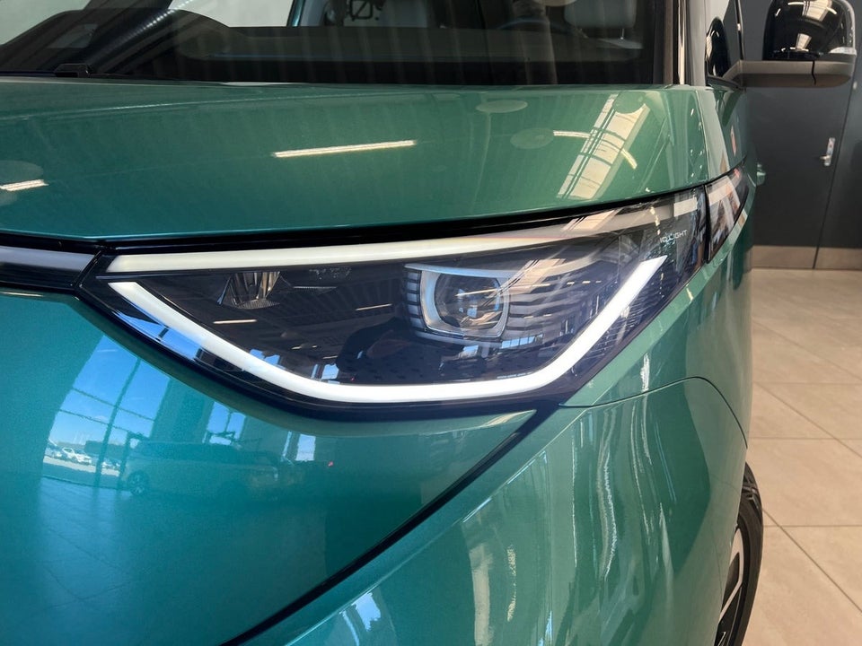 VW ID.Buzz 77 Pro SWB 5d