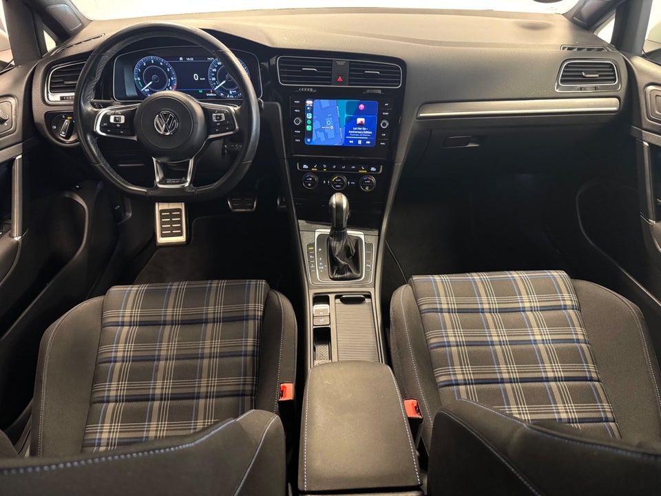 VW Golf VII 1,4 GTE DSG 5d