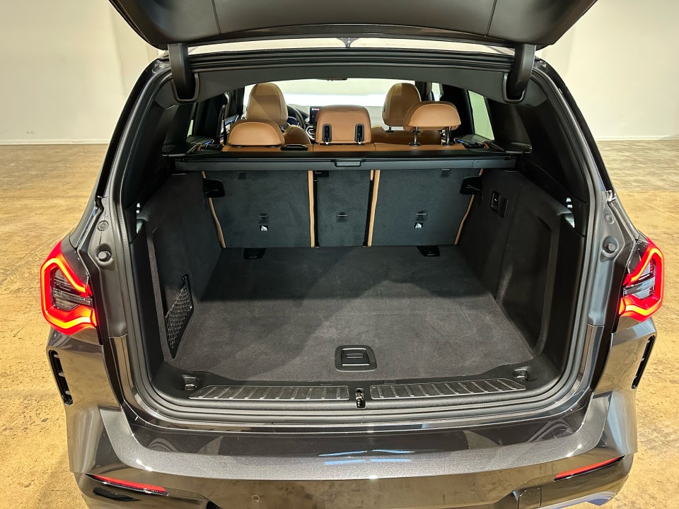 BMW iX3 Charged M-Sport 5d