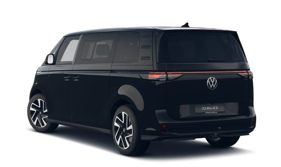 VW ID.Buzz 86 GTX 4Motion LWB Van 5d