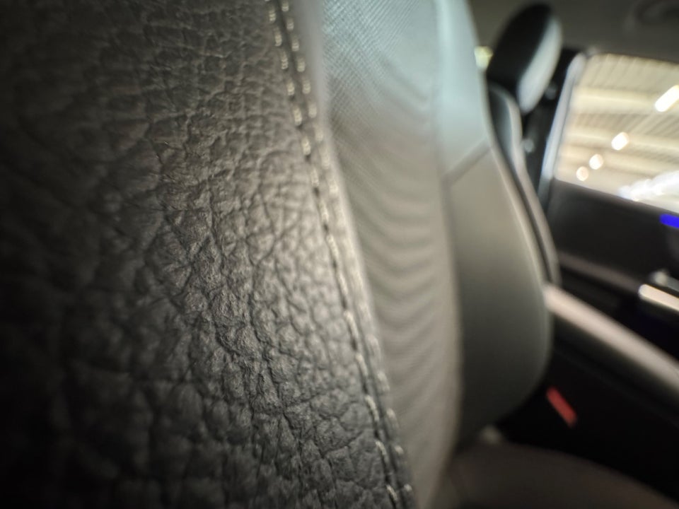 Mercedes EQA250+ Progressive 5d