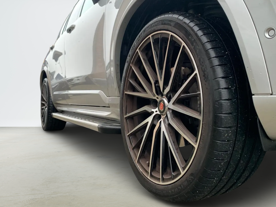 Volvo XC90 2,0 D5 235 R-Design aut. AWD 5d