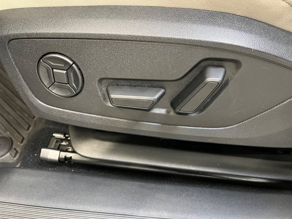 Audi Q4 e-tron 45 S-line 5d