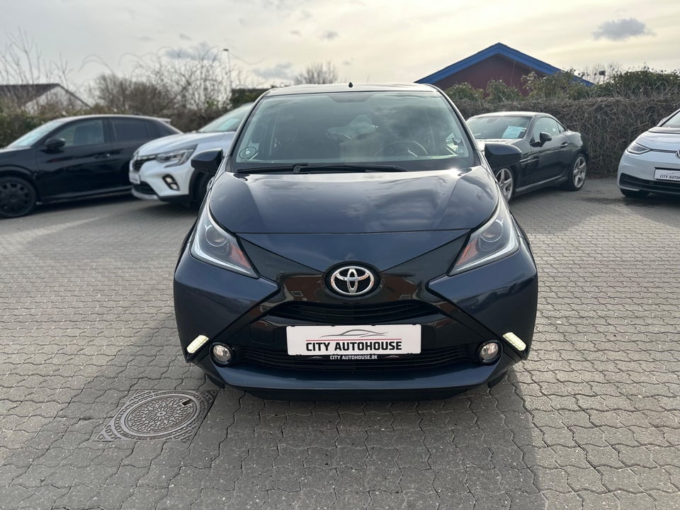Toyota Aygo 1,0 VVT-i x-cellence 5d