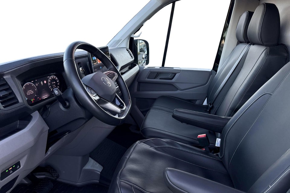 VW Crafter 35 2,0 TDi 177 Kassevogn L3H3 aut.