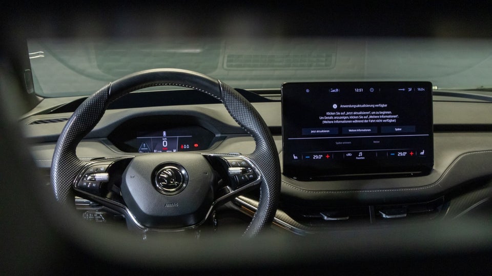 Skoda Enyaq 80x iV Sportline 5d