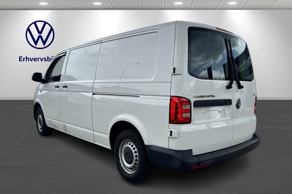 VW Transporter 2,0 TDi 150 Kassevogn DSG lang