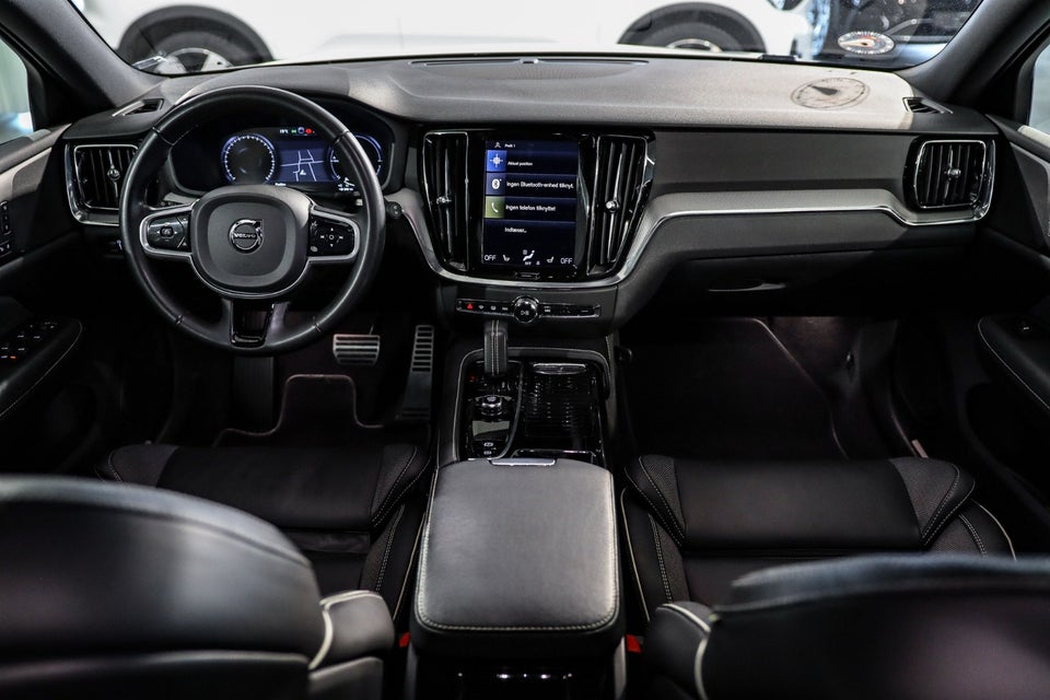 Volvo V60 2,0 T6 ReCharge R-Design aut. AWD 5d